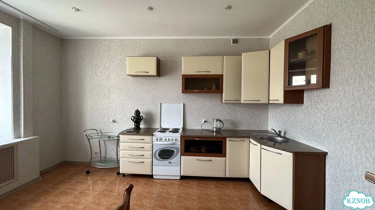 2-к. квартира, 74 м², 13/14 эт. фото 3