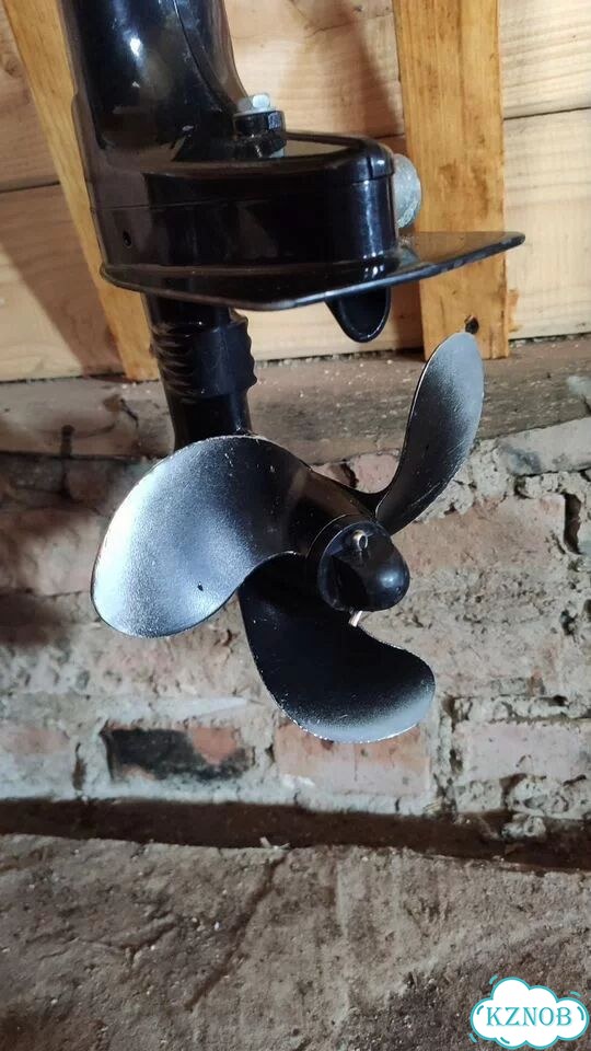 Лодочный мотор Suzuki df 2,5 фото 7