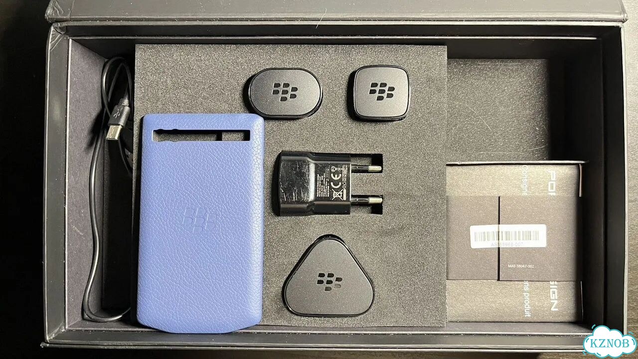 BlackBerry Porsche Design P'9983, 2/64 ГБ, 1 SIM фото 3