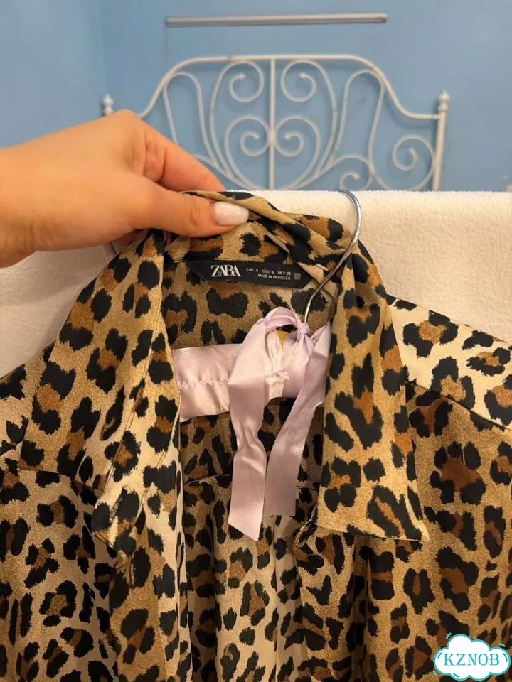 Zara атласная леопардовая рубашка S фото 3