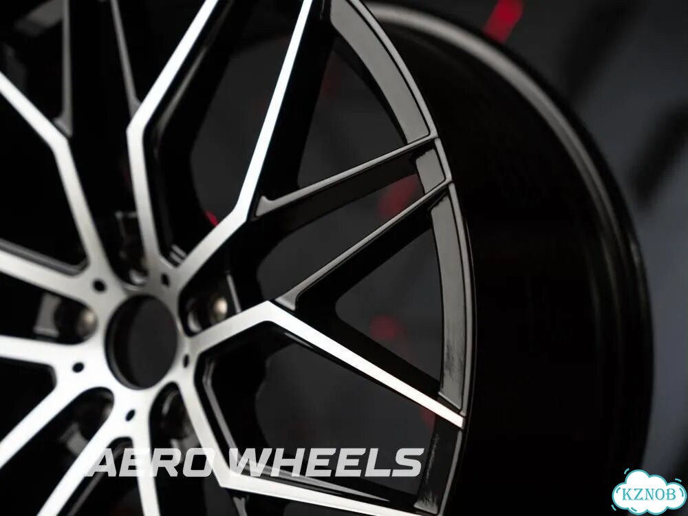 Литые диски VORSTEINER 8×R18 5×114.3 фото 7