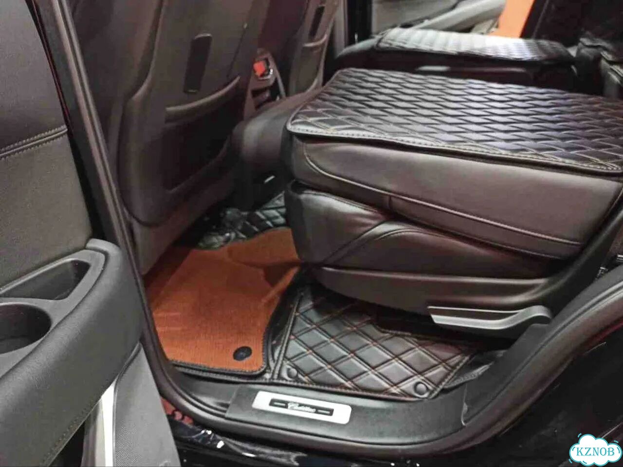3Д коврики из экокожи cadillac escalade IV 2020 фото 3