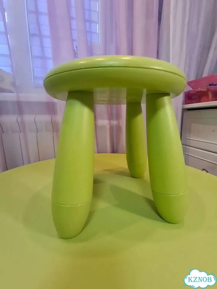 Детский стол и стул IKEA фото 1