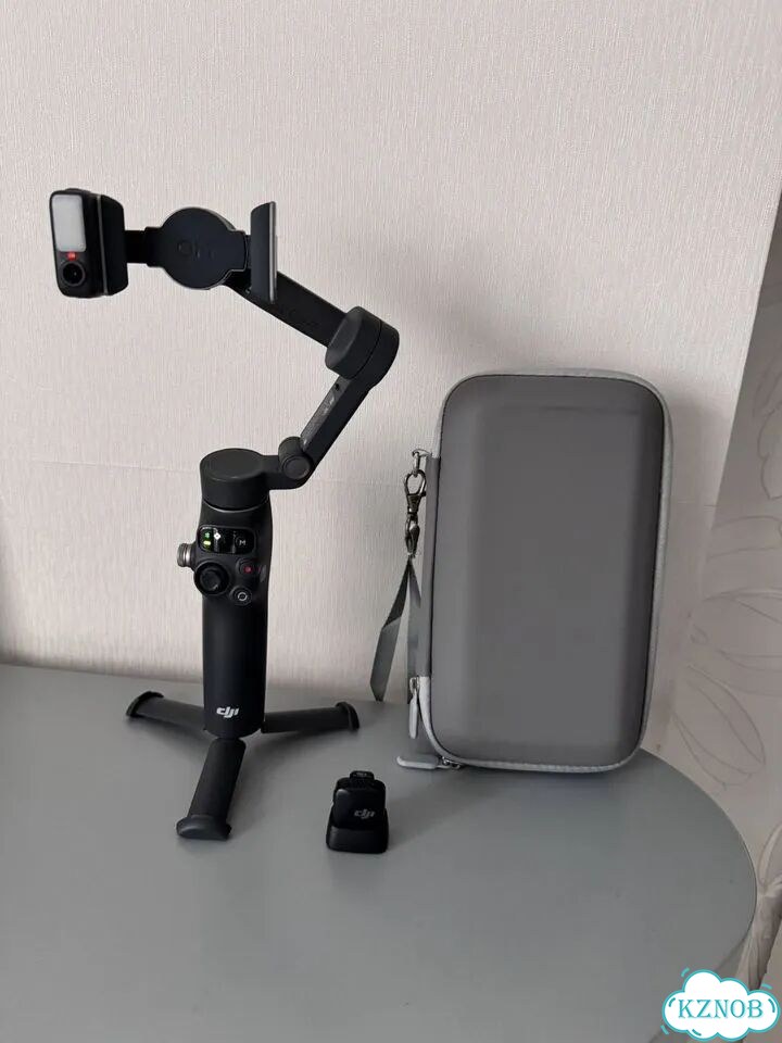 Стабилизатор DJI Osmo mobile 8 Vlog Combo фото 1