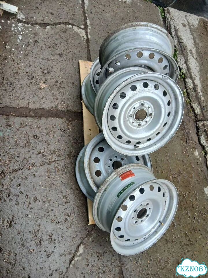 Штампованные диски ВАЗ (LADA) 14×R14 4×98 фото 3