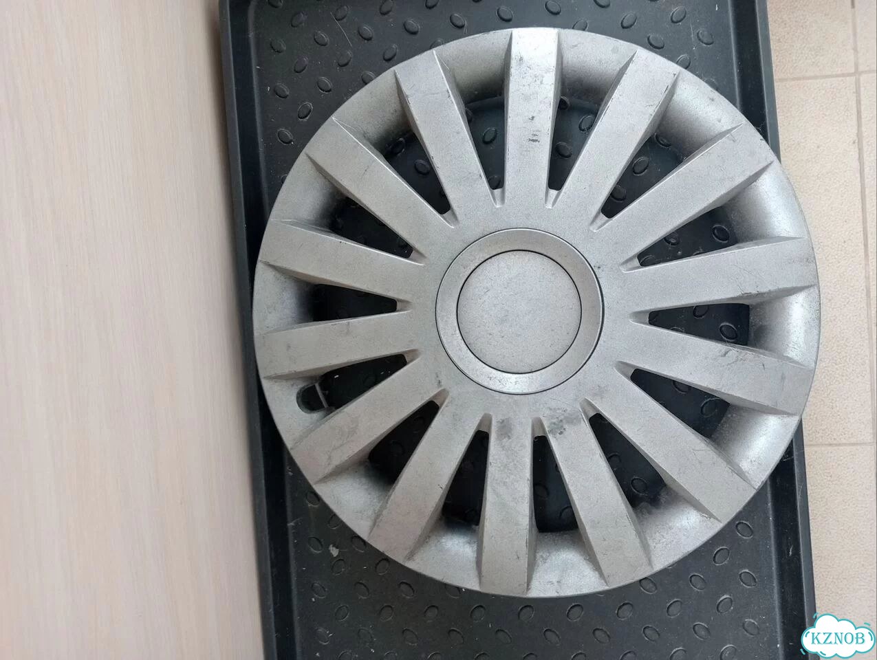 Комплект колпаков на колеса r 13 фото 1