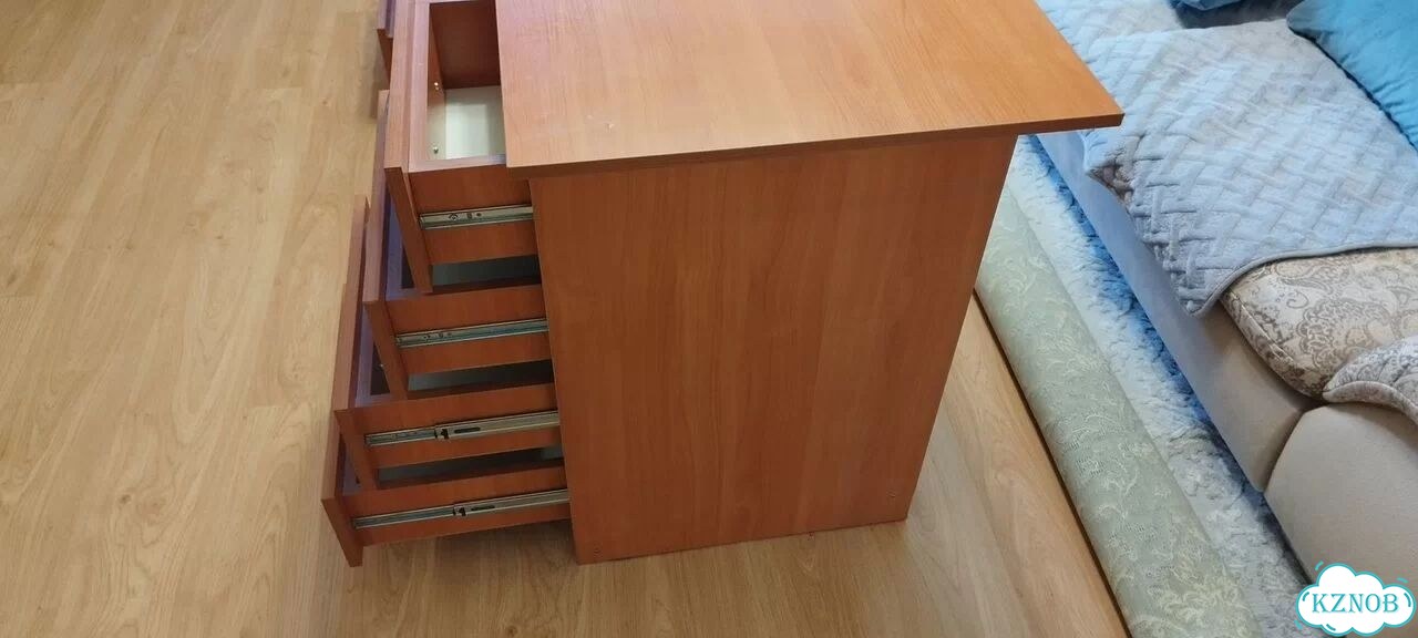 Стол письменный двухтумбовый б/у фото 3