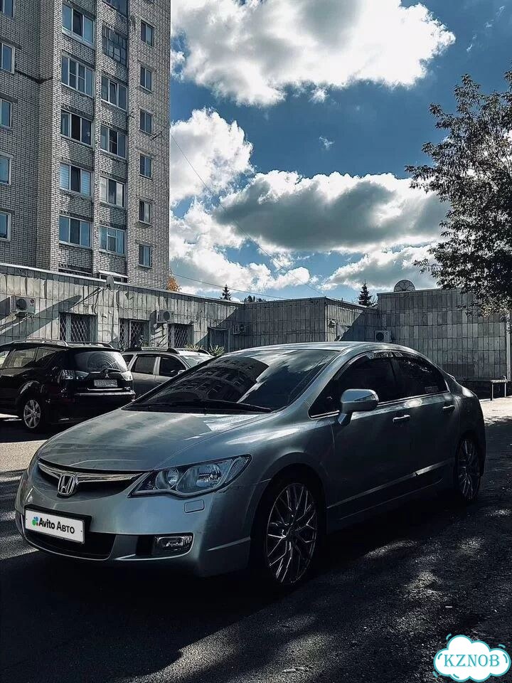 Honda Civic 1.8 AT, 2008, битый, 280 000 км фото 2