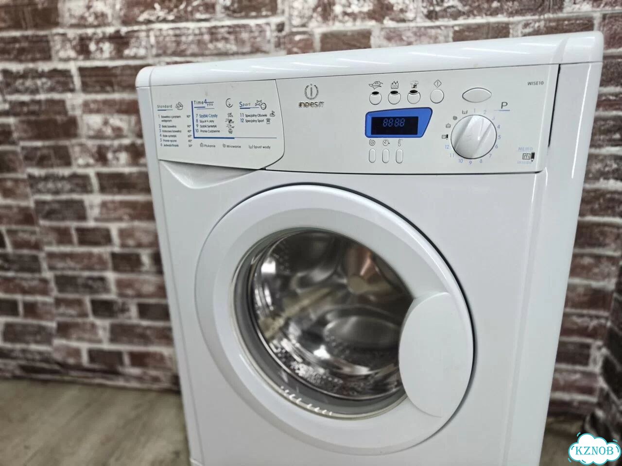 Стиральная машина indesit 4kg узкая 30см фото 3