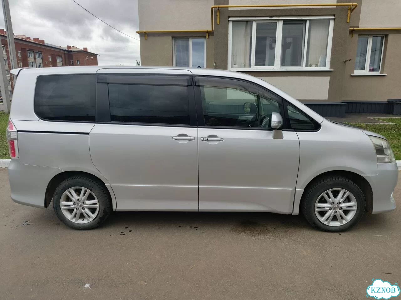 Toyota Noah 2.0 CVT, 2007, 361 000 км фото 11
