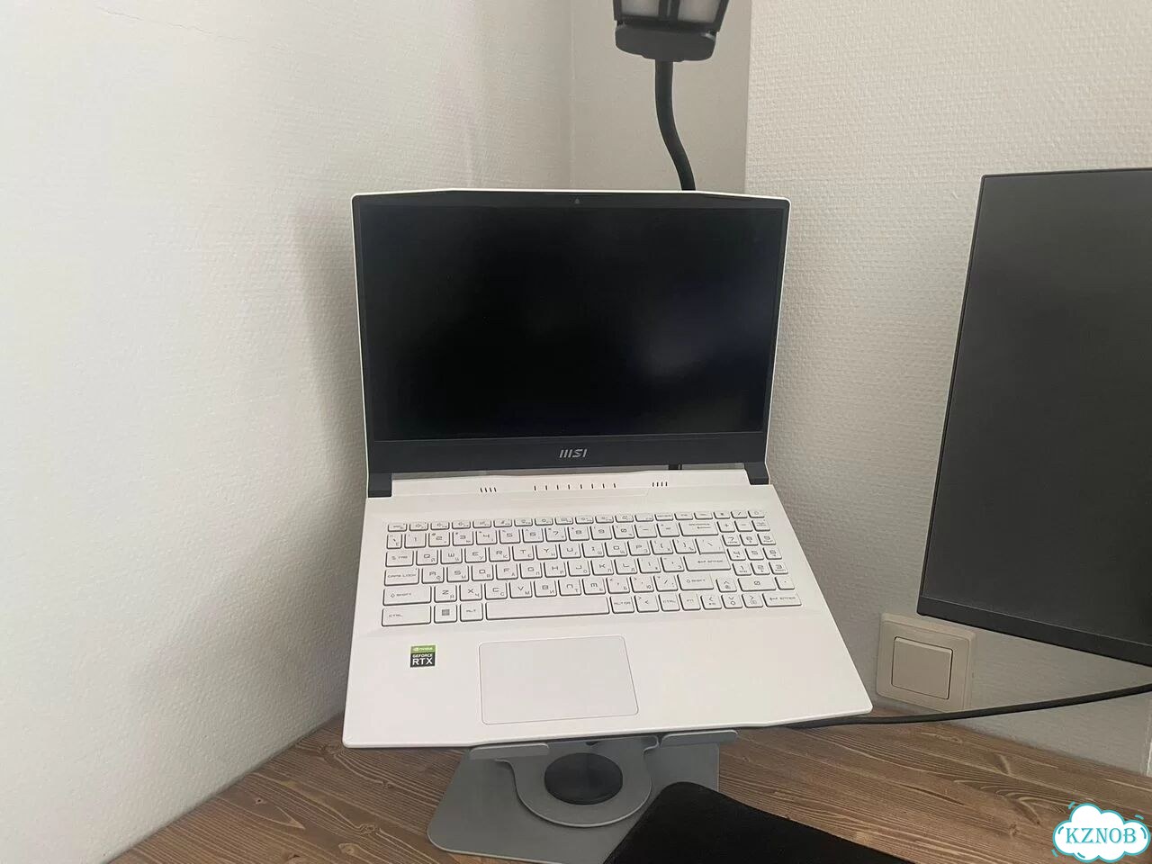 Игровой ноутбук MSI Sword 15 A12UE фото 1