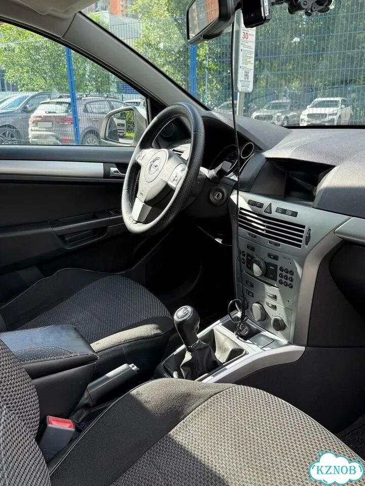 Opel Astra 1.6 MT, 2014, 103 830 км фото 11