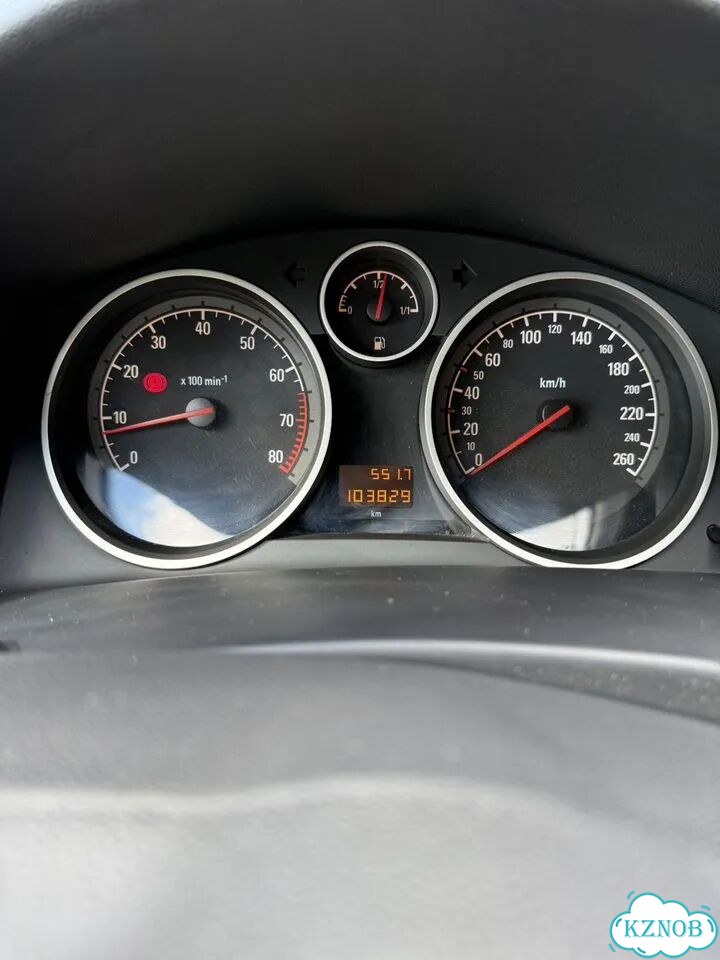 Opel Astra 1.6 MT, 2014, 103 830 км фото 9