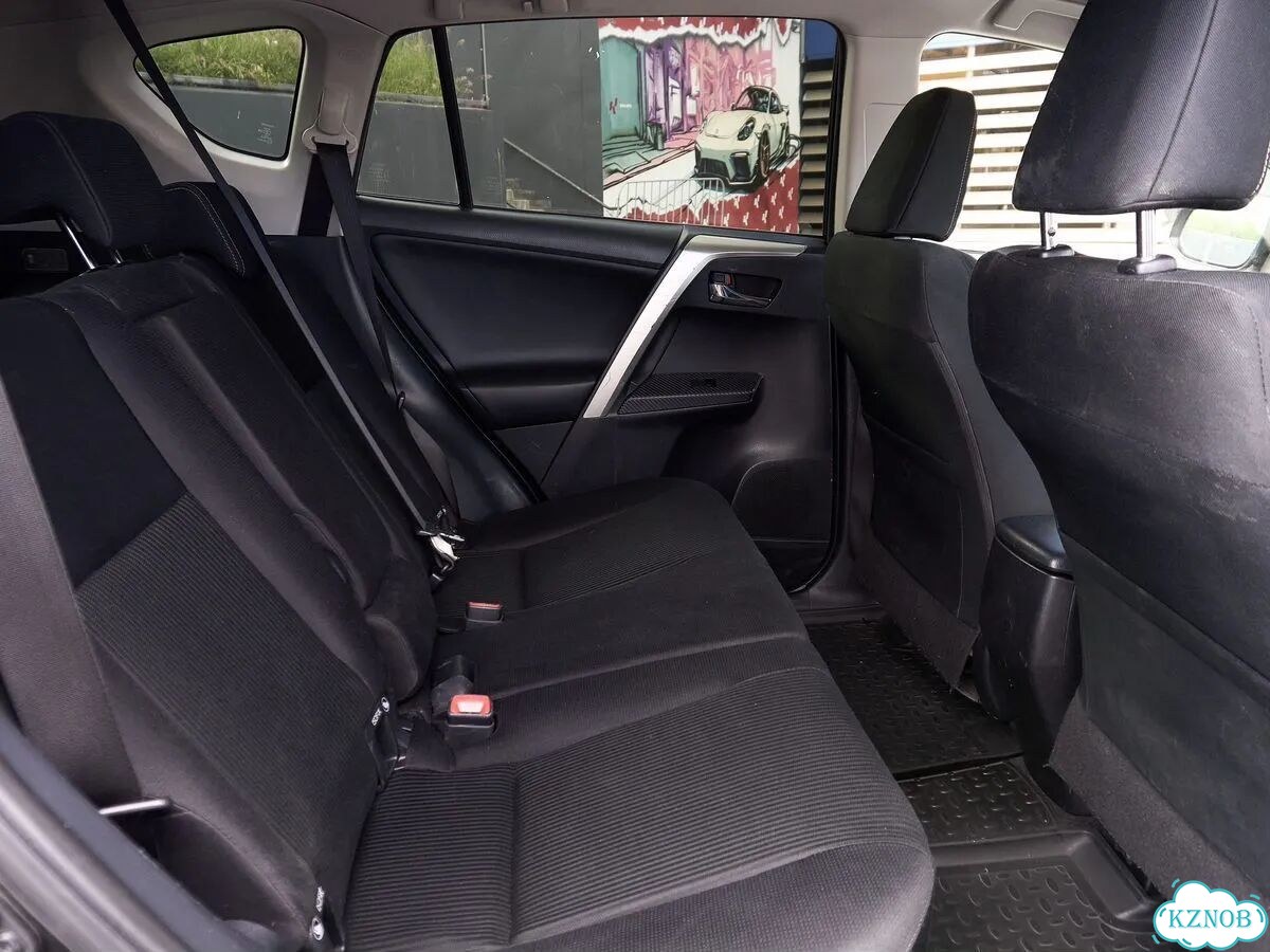 Toyota RAV4 2.0 CVT, 2015, 288 960 км фото 8