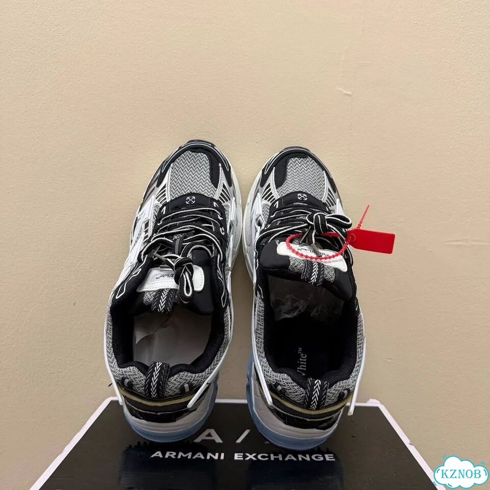 Off White фото 4