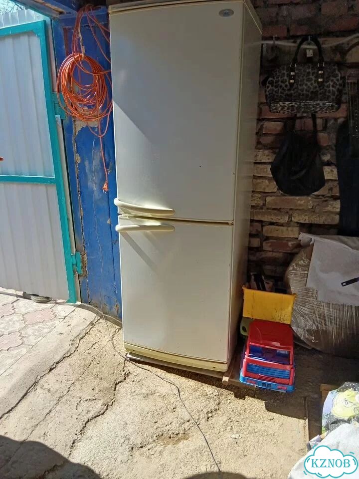 Холодильник Атлант бу фото 1