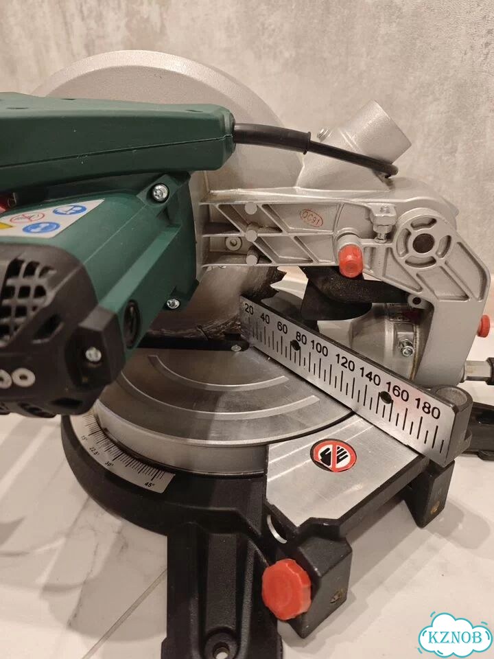 Торцовочная пила Metabo KS 216 M Lasercut фото 8
