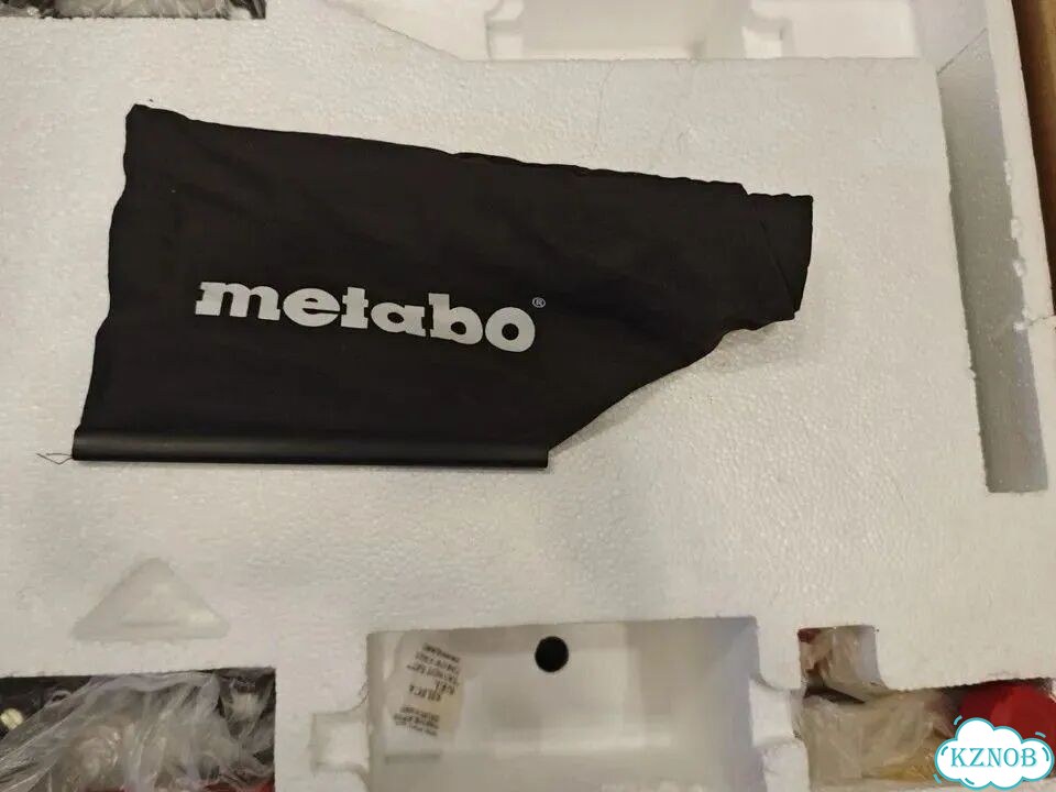 Торцовочная пила Metabo KS 216 M Lasercut фото 9
