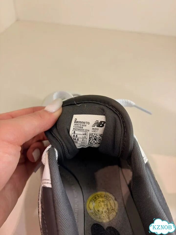 Кроссовки New balance 550 женские фото 3