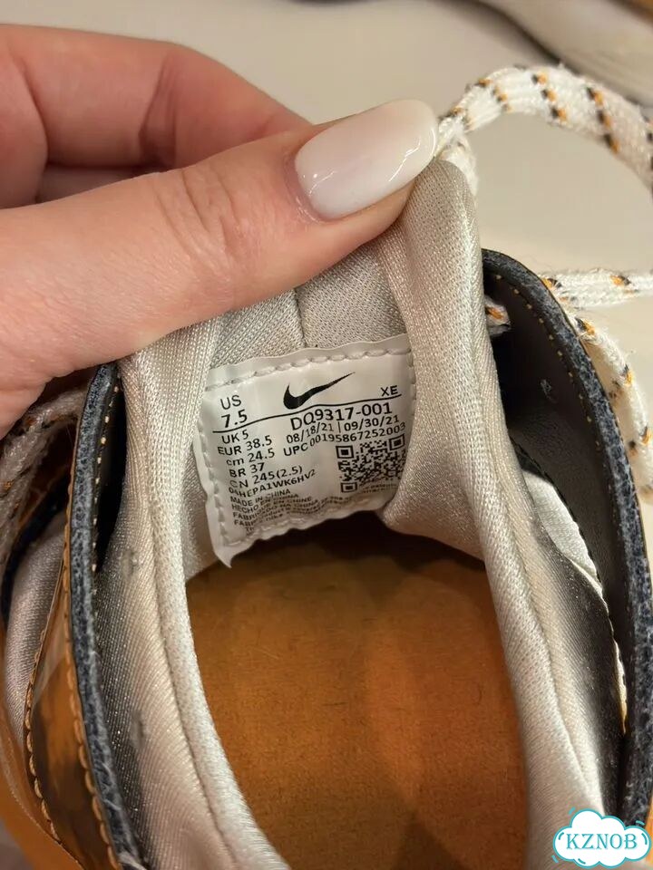Кроссовки Nike air huarache Safari женские 38,5 фото 2