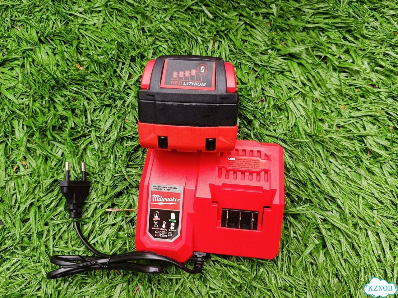 Перфоратор аккумуляторный Milwaukee 21V бесщеточный SDS-Plus фото 3