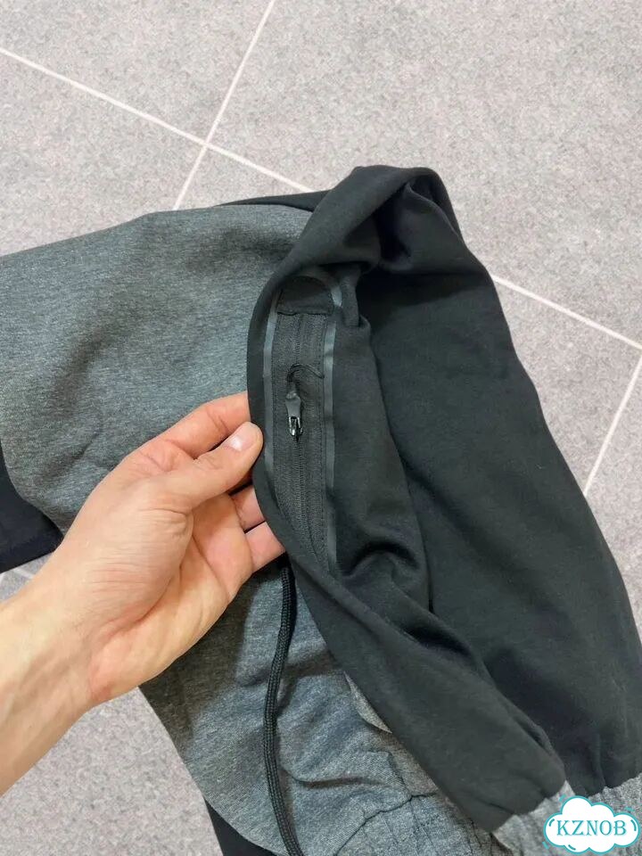 Спортивные костюмы Nike Tech Fleece фото 3