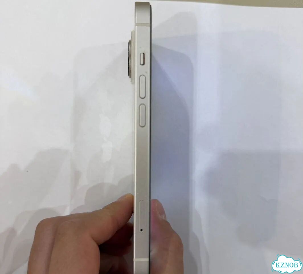 iPhone 14, 128 ГБ, SIM + eSIM фото 6