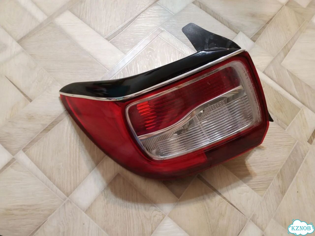 Задняя фара на Renault Logan 2 фото 4