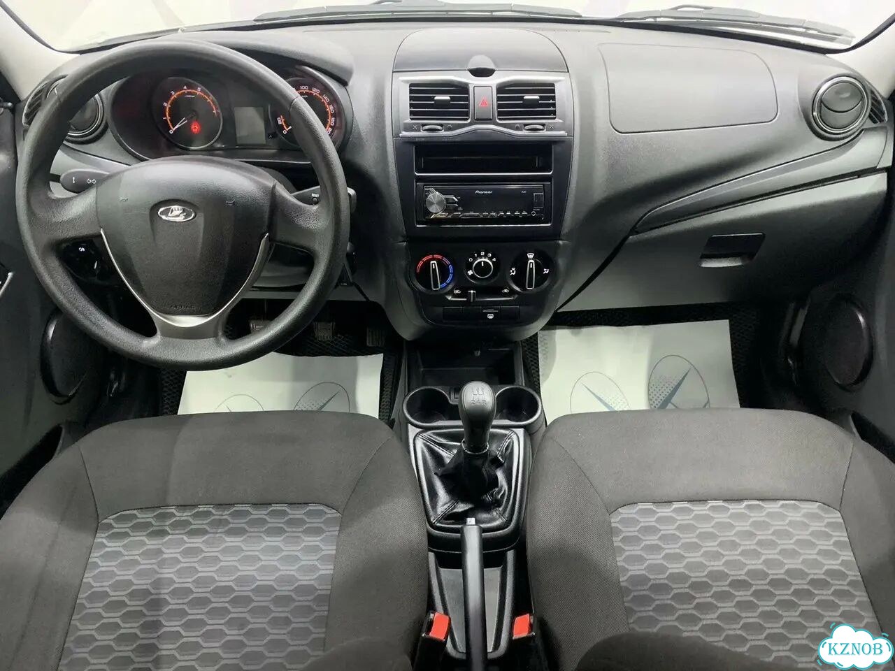 ВАЗ (LADA) Granta 1.6 MT, 2019, 106 037 км фото 11