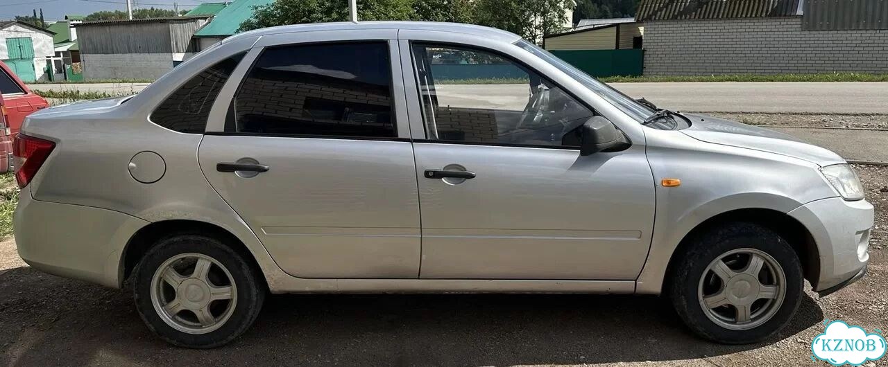 ВАЗ (LADA) Granta 1.6 MT, 2013, 256 473 км фото 4
