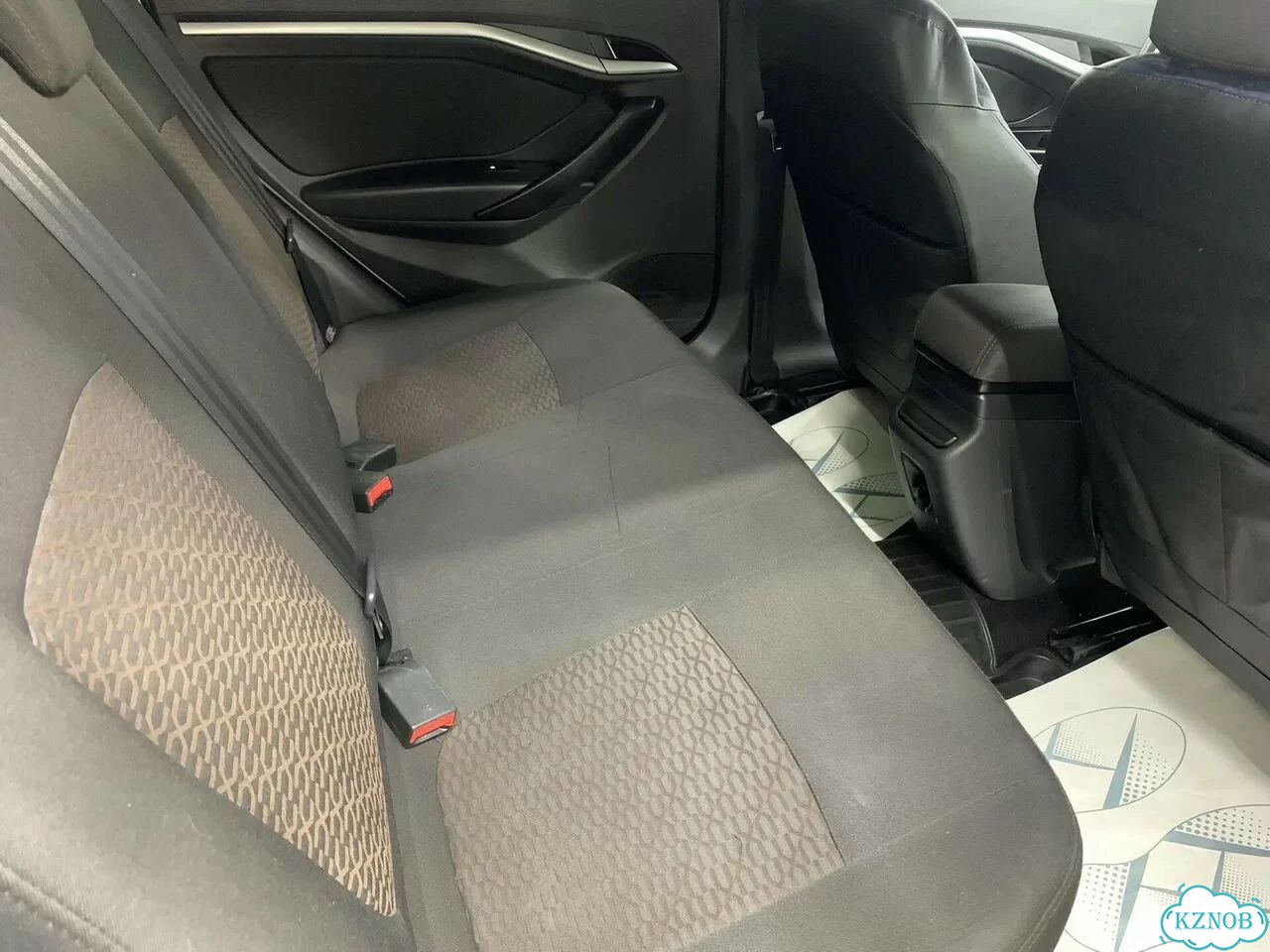 ВАЗ (LADA) Vesta 1.6 MT, 2019, 104 929 км фото 19