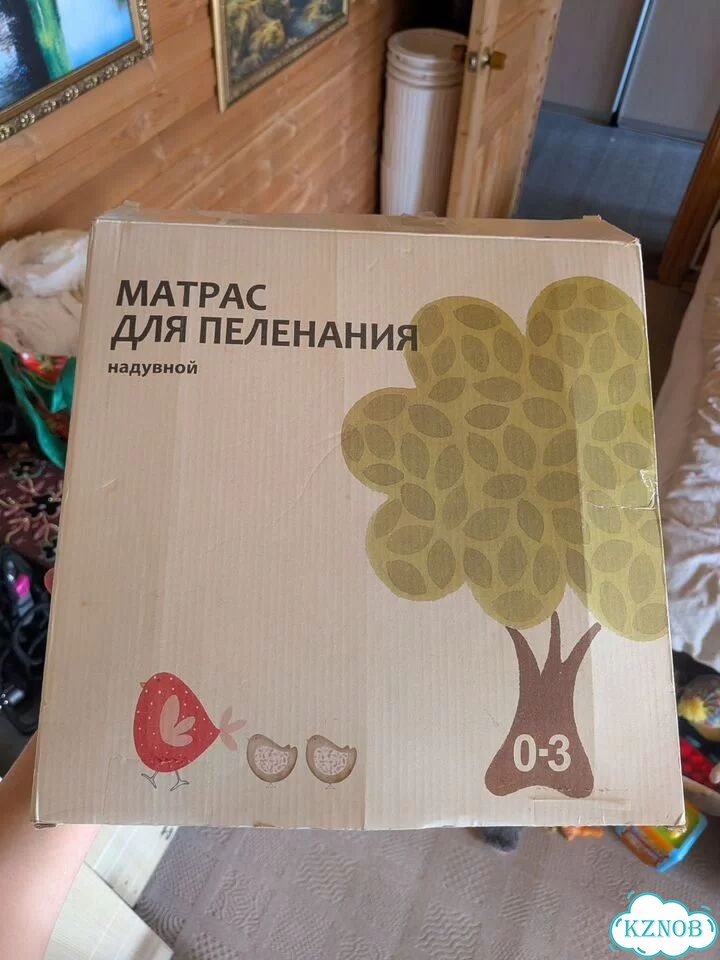 Надувной пеленальный матрас фото 3