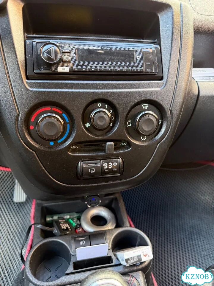 ВАЗ (LADA) Granta 1.6 MT, 2013, 115 247 км фото 4