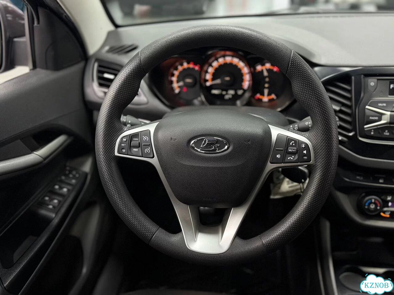 ВАЗ (LADA) Vesta 1.6 MT, 2019, 145 000 км фото 6