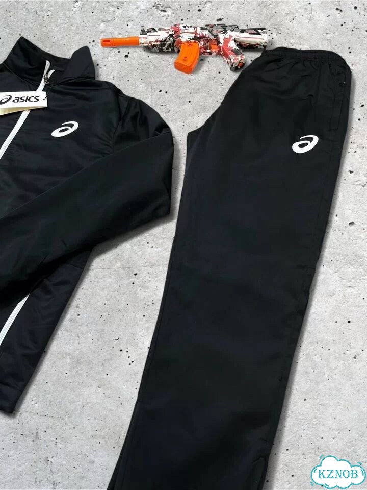 Спортивные костюмы Asics фото 3