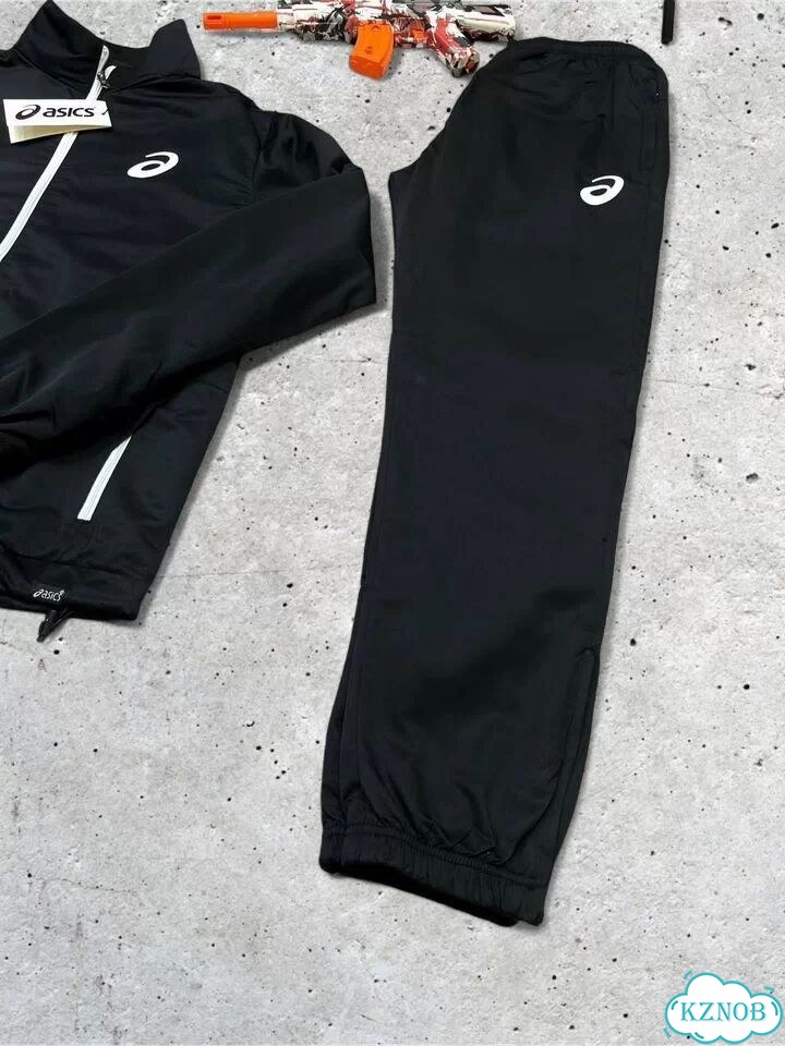 Спортивные костюмы Asics фото 4