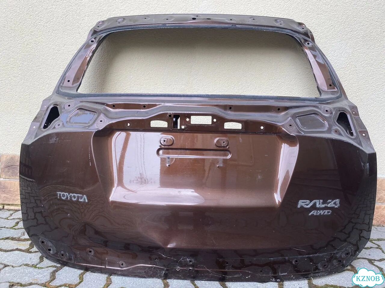 Крышка багажника toyota rav4 2016 фото 2