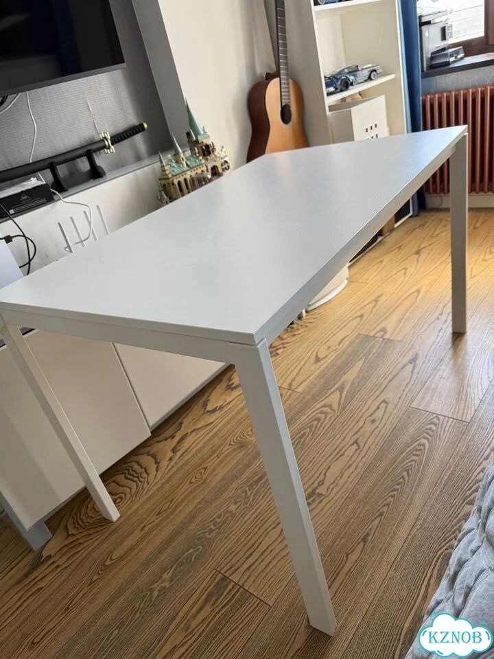 Стол IKEA фото 1