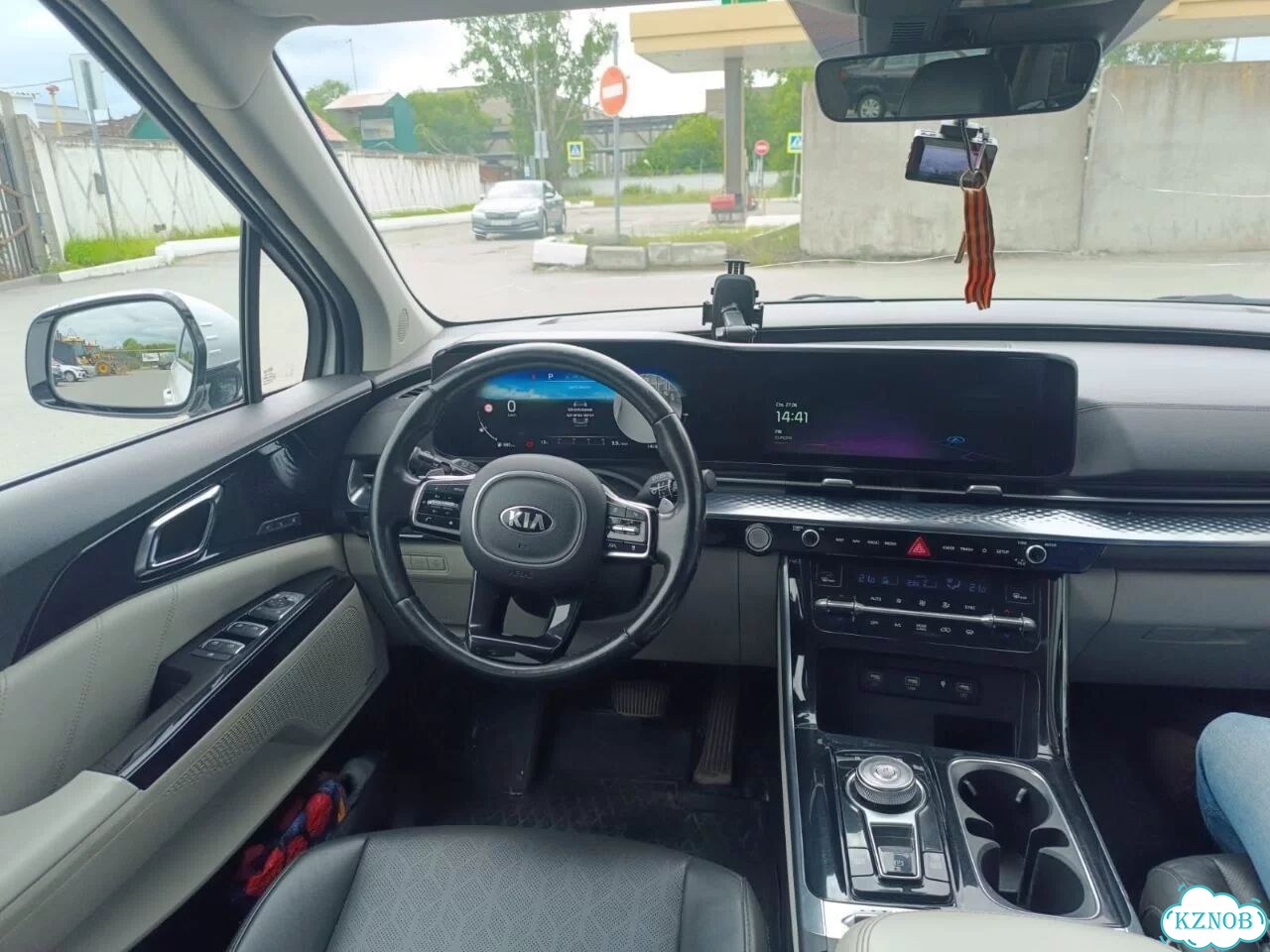 Kia Carnival 2.2 AT, 2021, 141 860 км фото 10