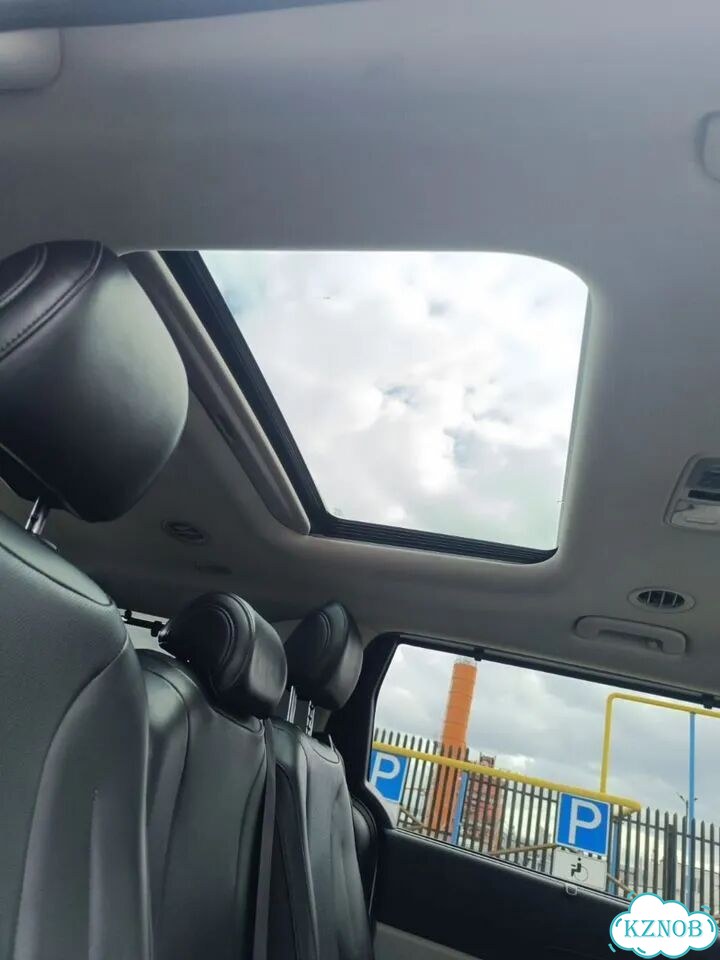 Kia Carnival 2.2 AT, 2021, 141 860 км фото 15