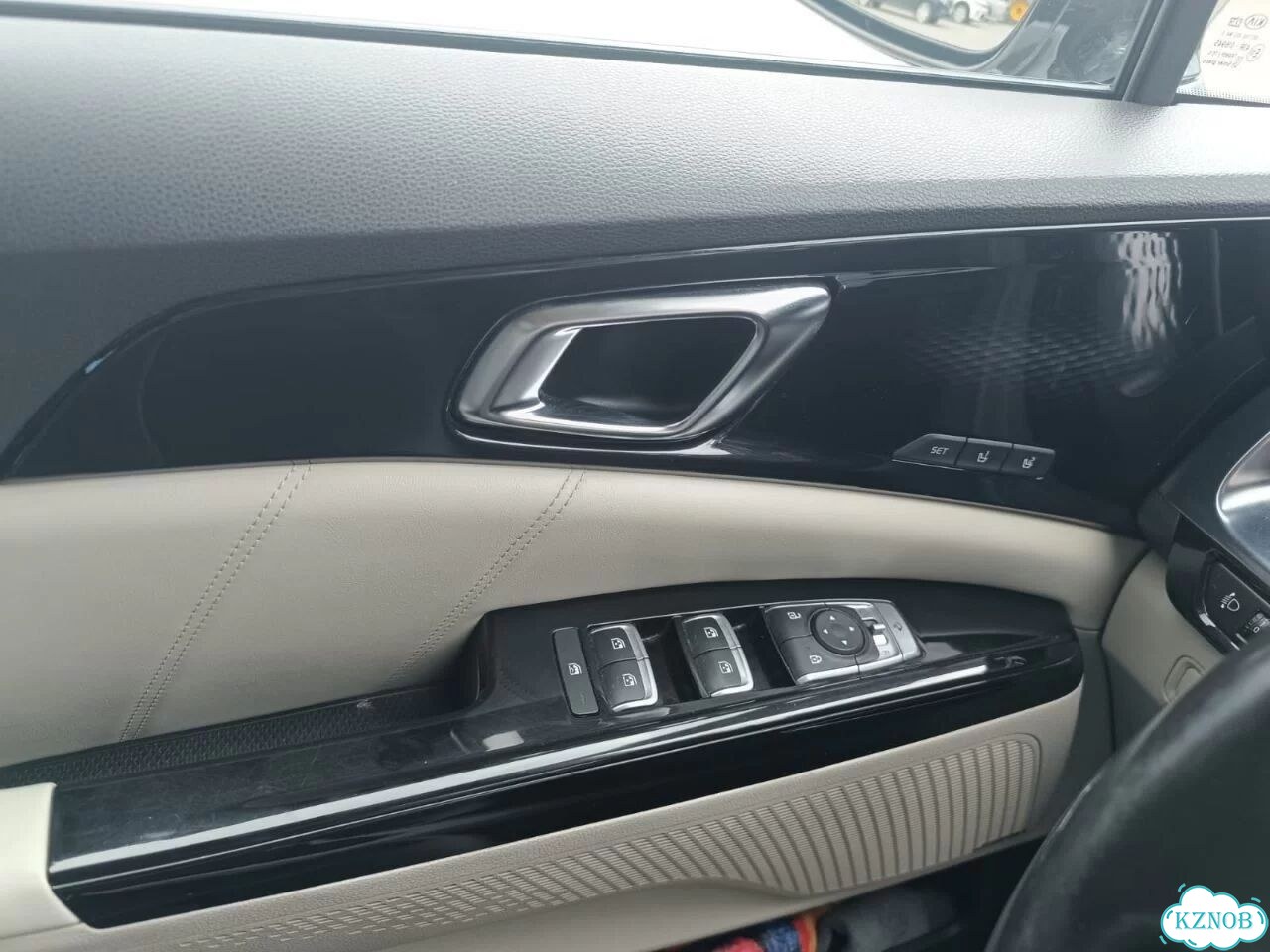 Kia Carnival 2.2 AT, 2021, 141 860 км фото 16