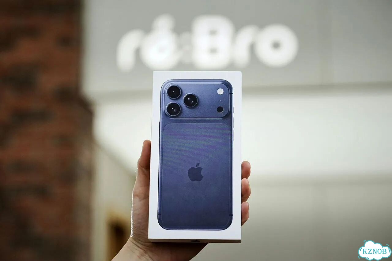 iPhone 17 Pro Max, 256 ГБ, SIM + eSIM фото 2
