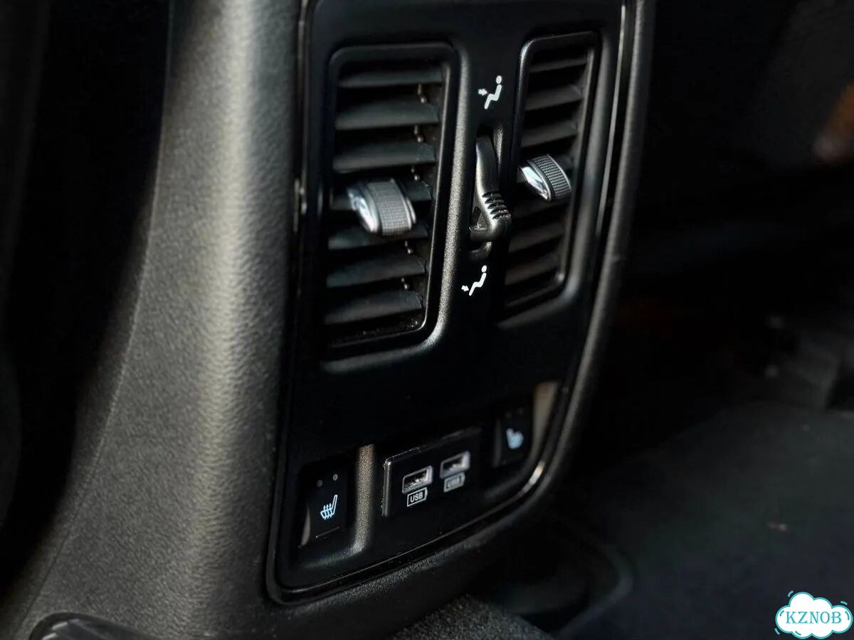 Jeep Grand Cherokee SRT 6.4 AT, 2014, 239 058 км фото 21