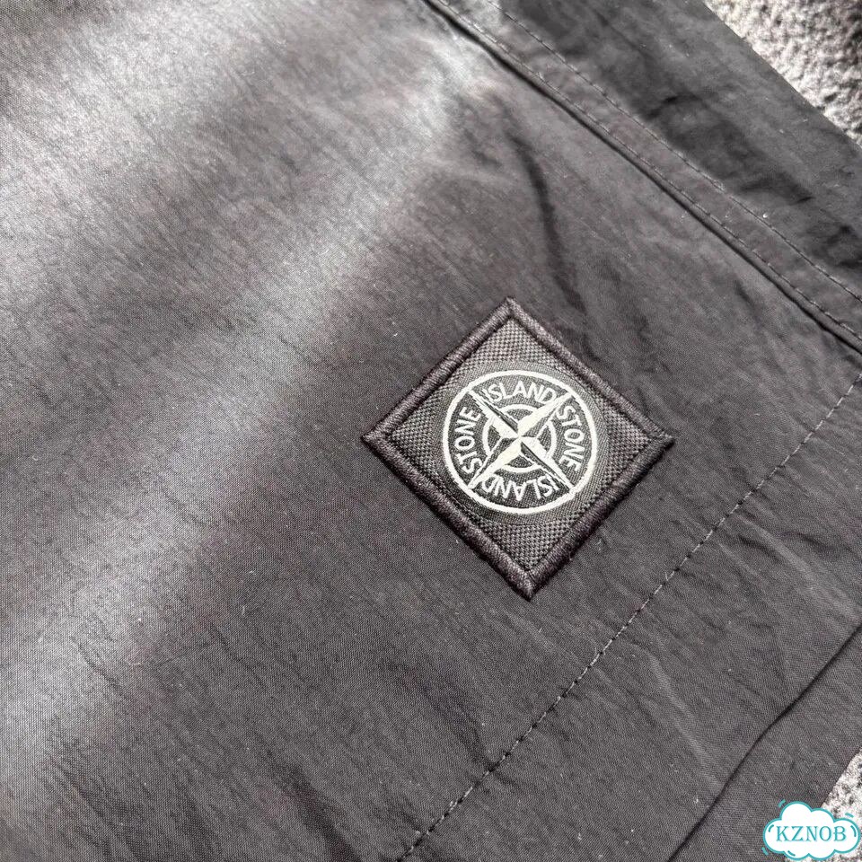 Stone island шорты черные фото 4